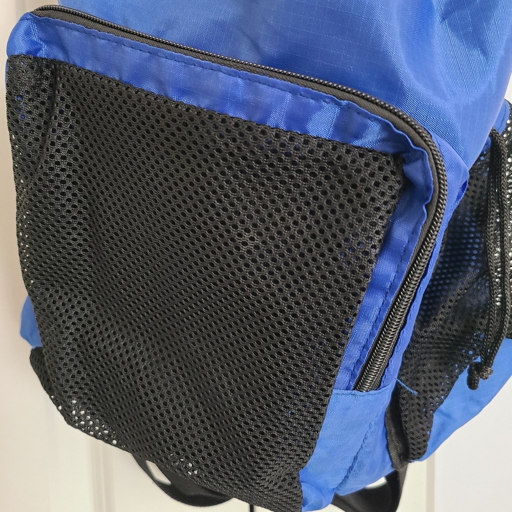 BeeGreen Blue Large Capacity Mesh Drawstring Backpack - Picture 3 of 14